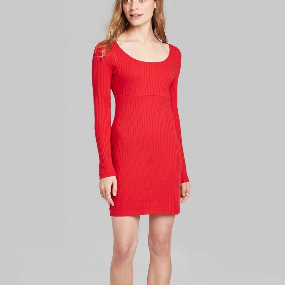 Red ribbed Long sleeve dress NWT size M - Picture 2 of 3
